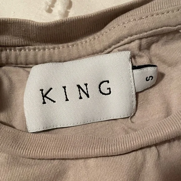 KING Tee - Picture 4 of 4
